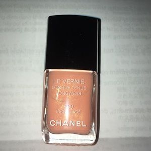Chanel long wear nail color in Coqillage